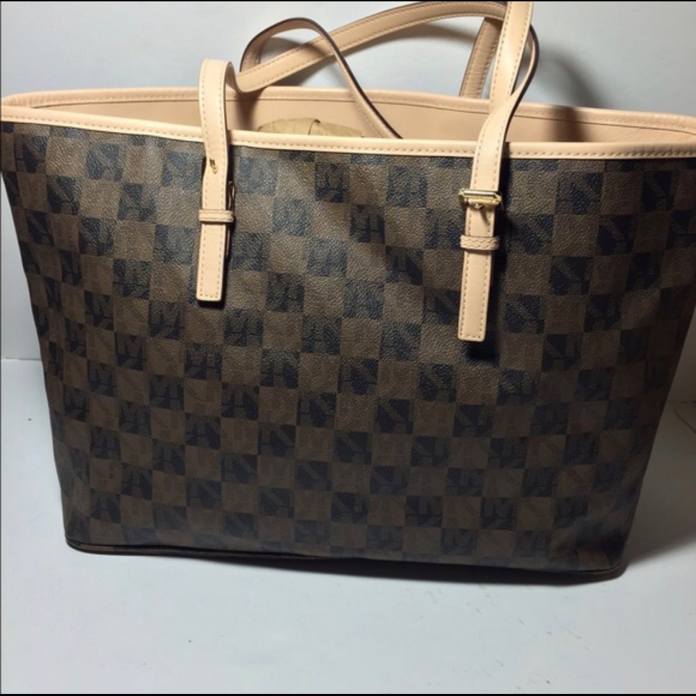 Michael Kors carry all large tote